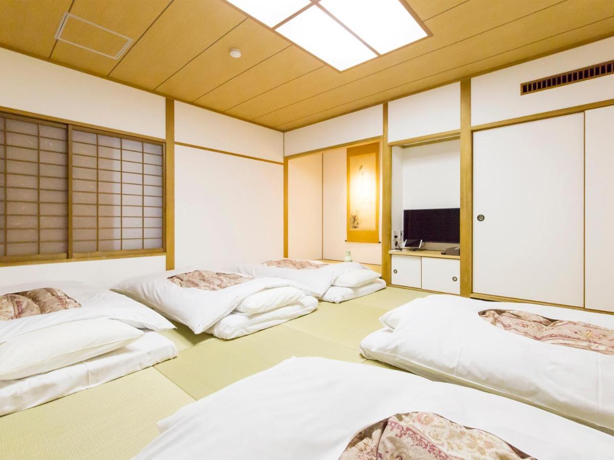 H.B.P Hotel Osaka Bagian luar foto